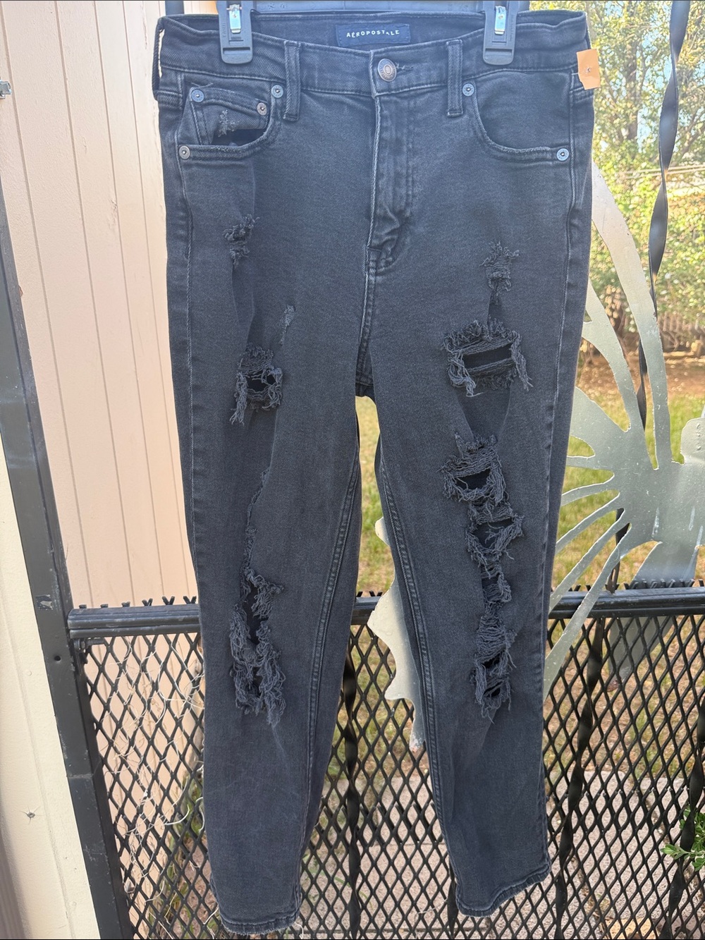 Aeropostale Black Ripped Skinny Jeans for Women